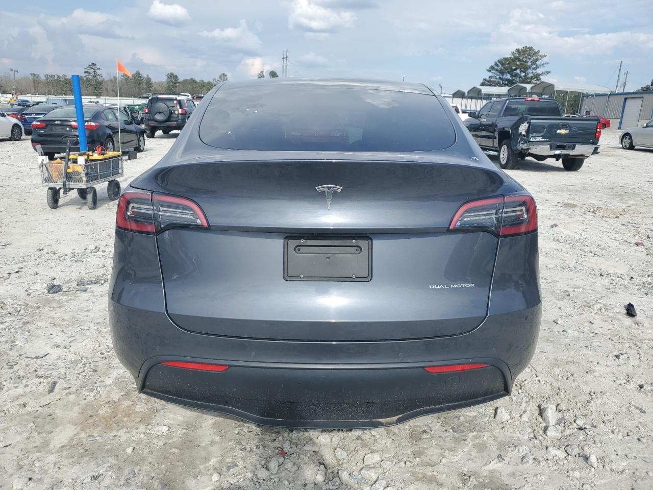 2022 TESLA MODEL Y  VIN:7SAYGDEE3NF481223