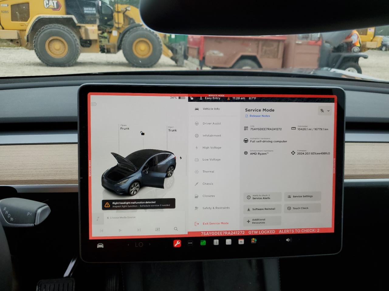 2024 TESLA MODEL Y  VIN:7SAYGDEE7RA241272