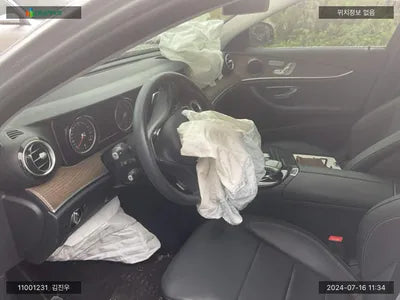 2017 Mercedes-Benz E 300 WDDZF4KB1JA327746 VIN:WDDZF4KB1JA327746