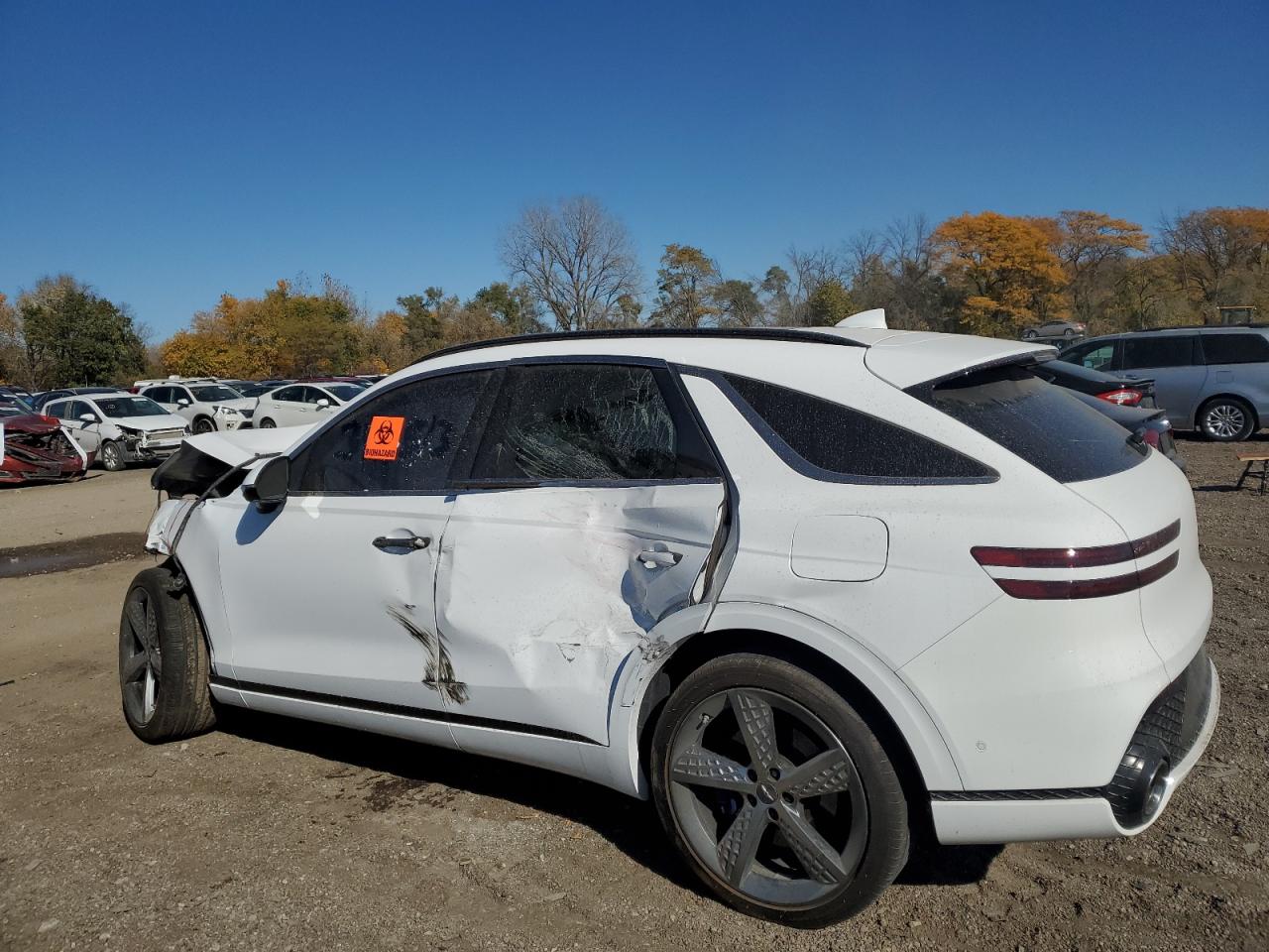 2022 GENESIS GV70 BASE VIN:KMUMCDTC3NU015045