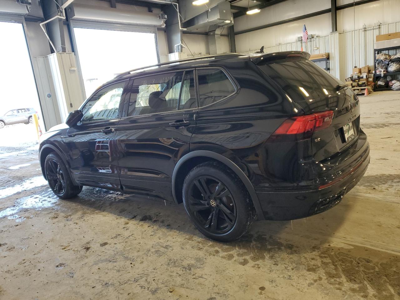 2024 VOLKSWAGEN TIGUAN SE R-LINE BLACK VIN:3VV8B7AXXRM208576