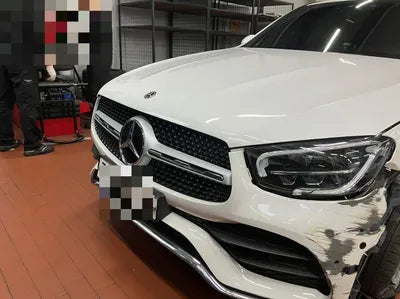 2020 Mercedes-Benz GLC 300 VIN:
