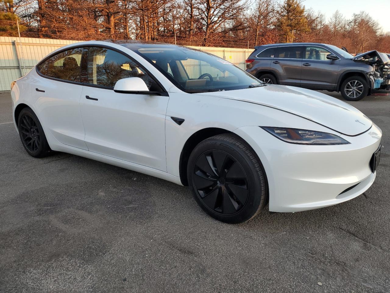 2024 TESLA MODEL 3  VIN:5YJ3E1EA7RF739872