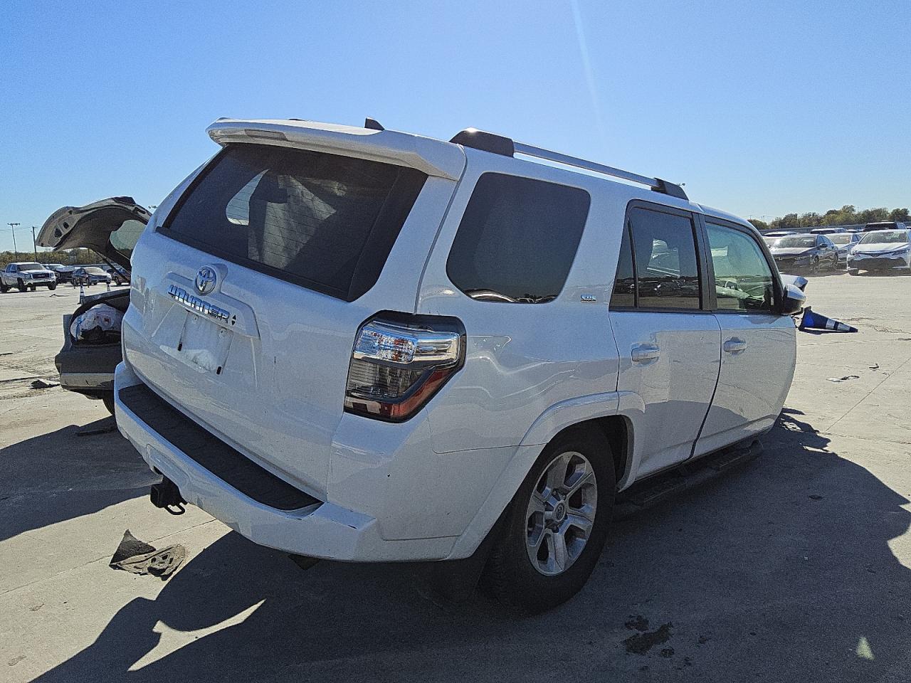 2022 TOYOTA 4RUNNER SR5/SR5 PREMIUM VIN:JTEMU5JR9N6027990