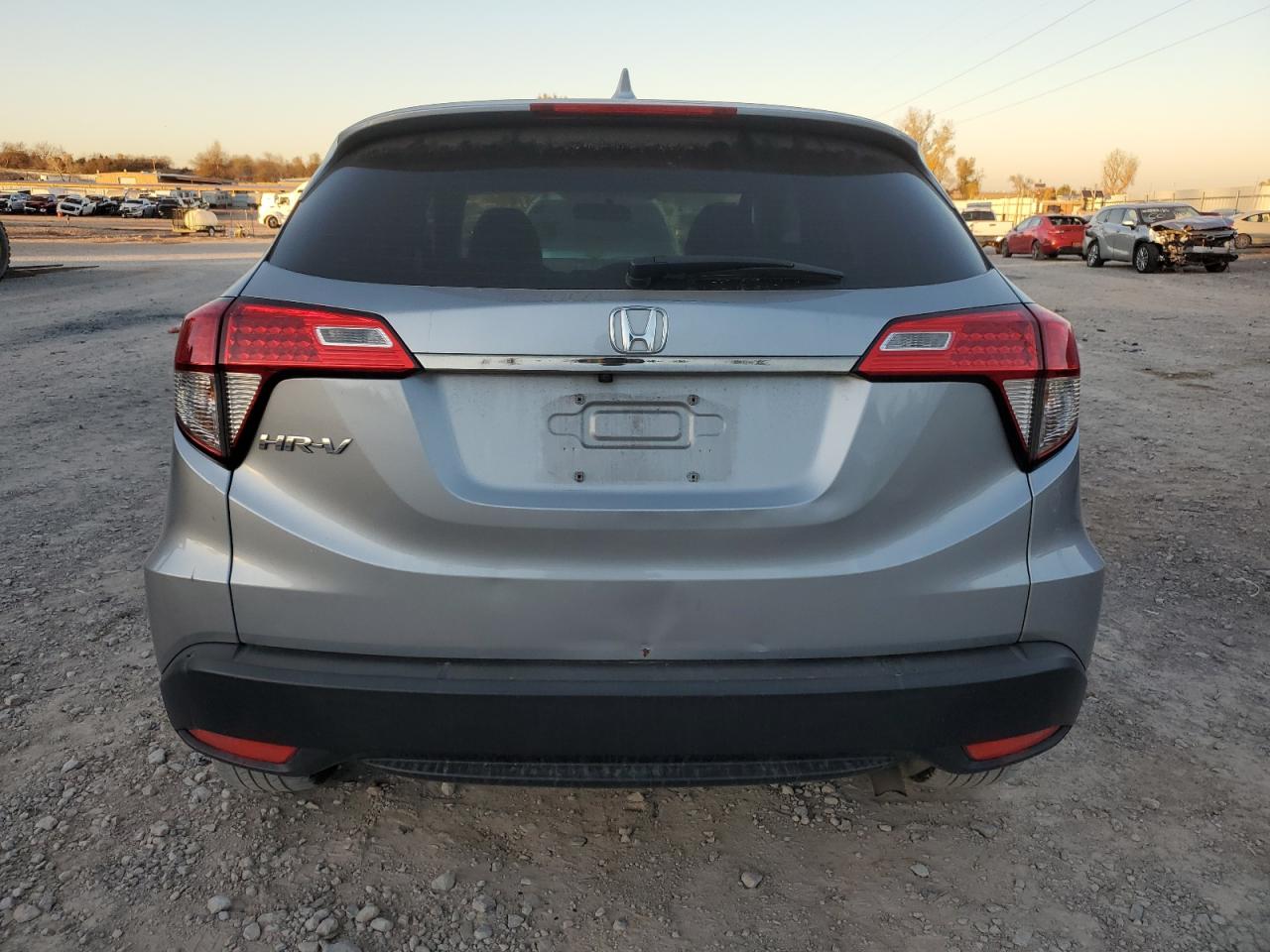 2022 HONDA HR-V LX VIN:3CZRU5H32NM716680