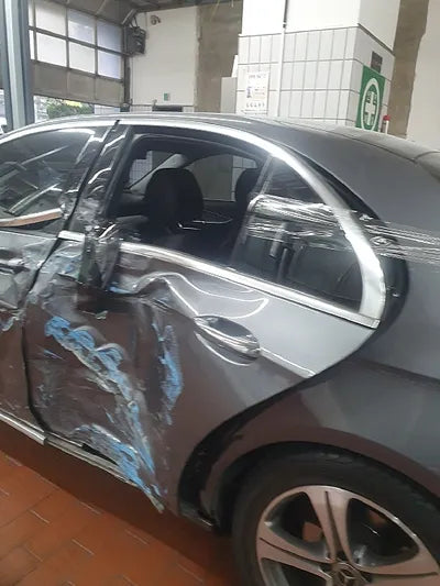 2019 Mercedes-Benz E 300 VIN: