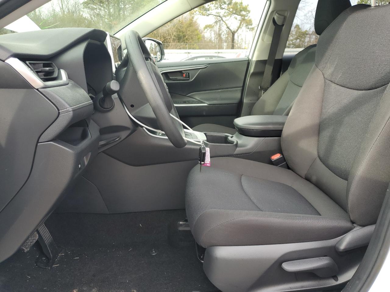 2024 TOYOTA RAV4 LE VIN:JTMMWRFV0RD237648