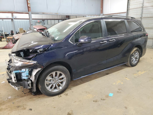 2022 TOYOTA SIENNA XLE VIN:5TDYRKEC3NS079224