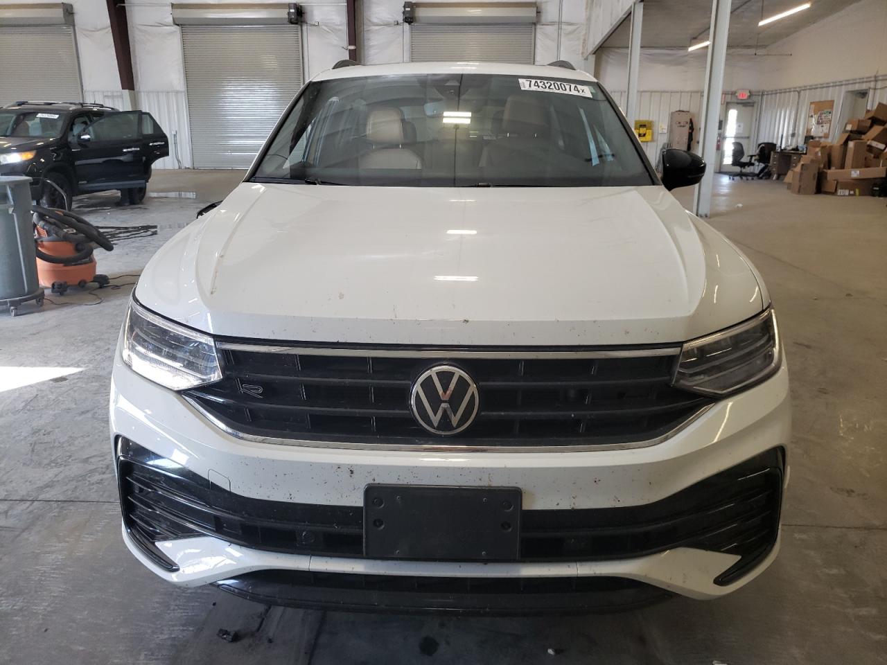 2022 VOLKSWAGEN TIGUAN SE R-LINE BLACK VIN:3VV8B7AX9NM119186