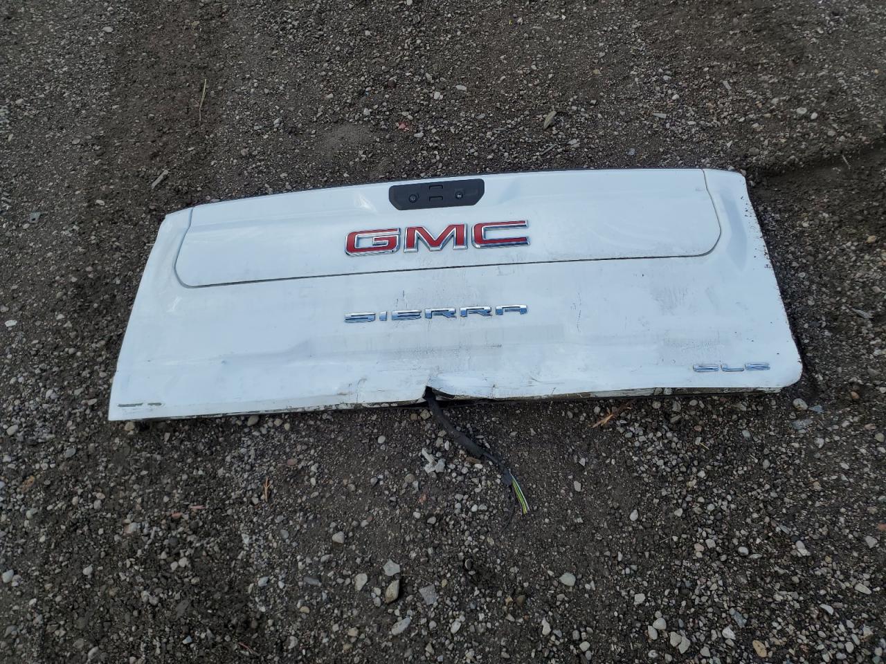 2022 GMC SIERRA K1500 SLE VIN:1GTVUBETXNZ511808