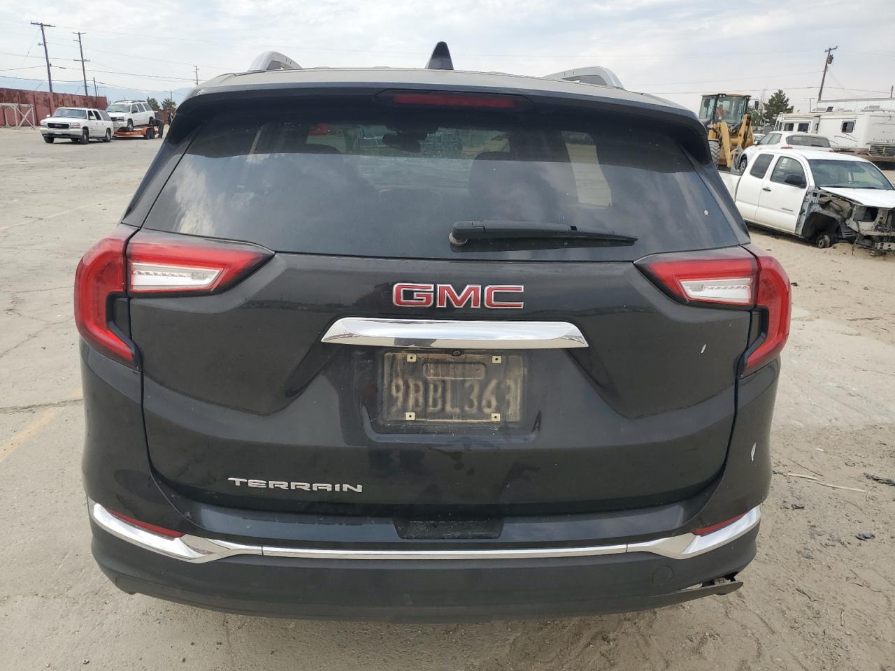 2022 GMC TERRAIN SLT VIN:3GKALPEV1NL108599