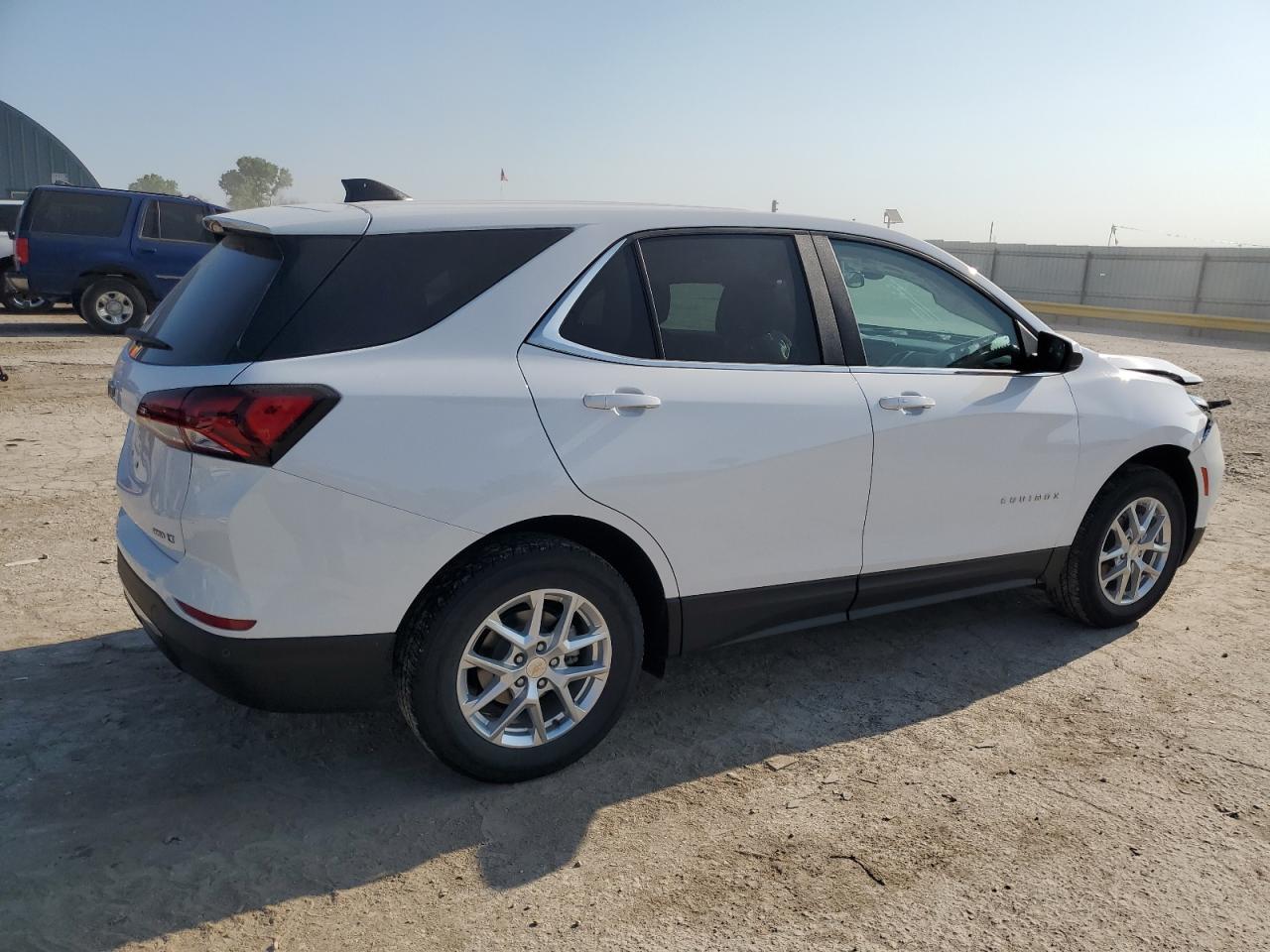 2022 CHEVROLET EQUINOX LT VIN:3GNAXUEV7NL151897