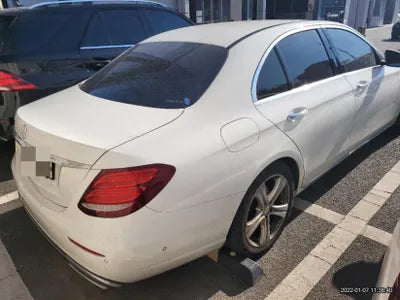 2017 Mercedes-Benz E 200 WDDZF4CB3HA137617 VIN:WDDZF4CB3HA137617