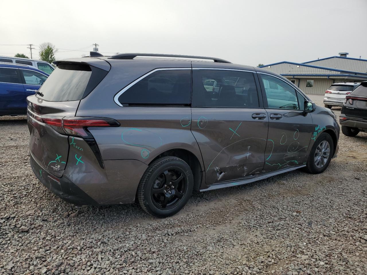 2022 TOYOTA SIENNA LE VIN:5TDKSKFCXNS062221