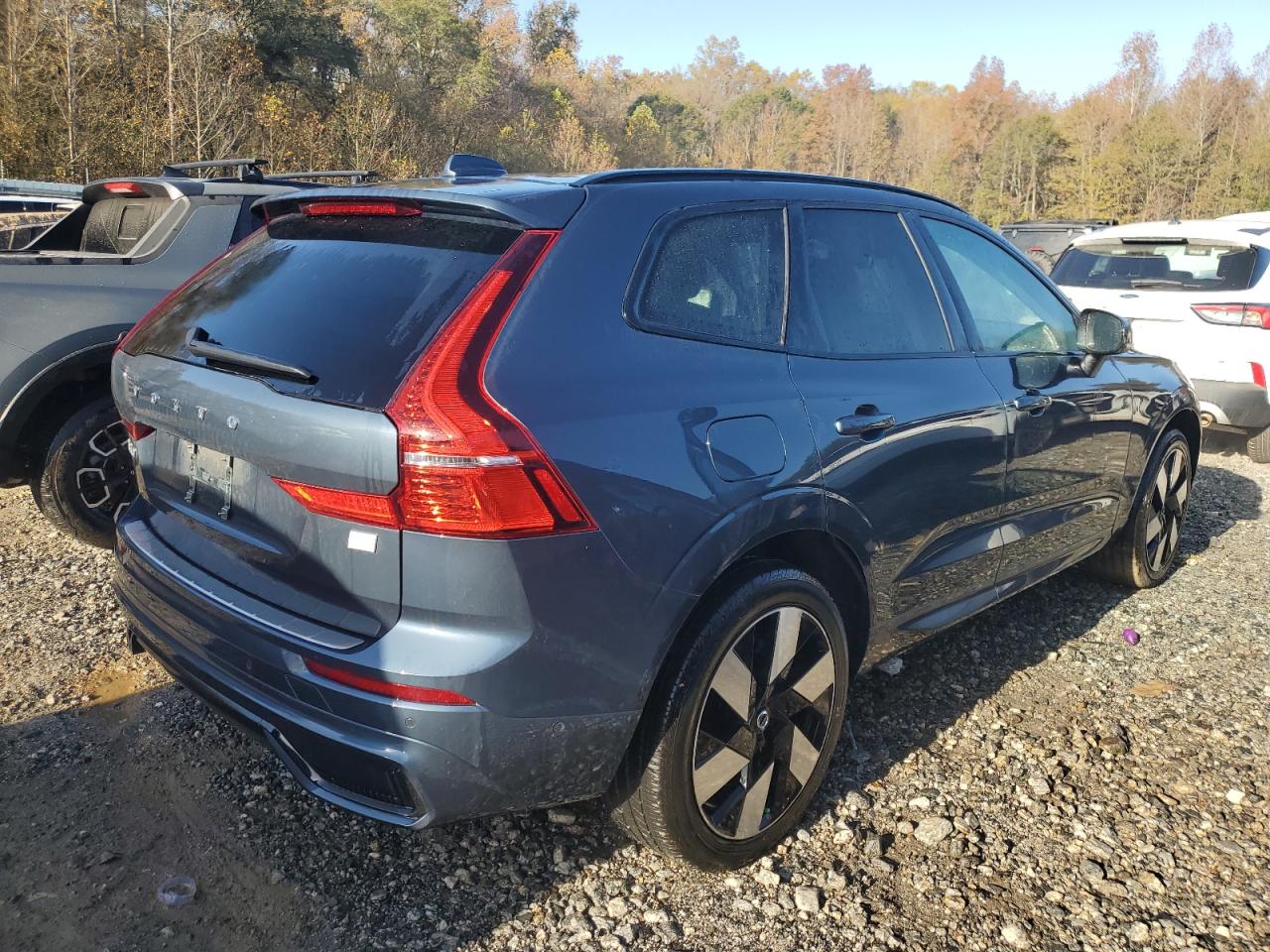 2024 VOLVO XC60 PLUS VIN:YV4H60DL1R1781914