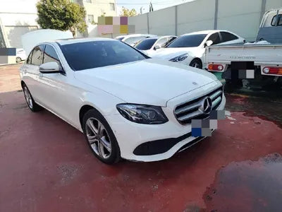 2018 Mercedes-Benz E 220 WDDZF0EB2JA428332 VIN:WDDZF0EB2JA428332