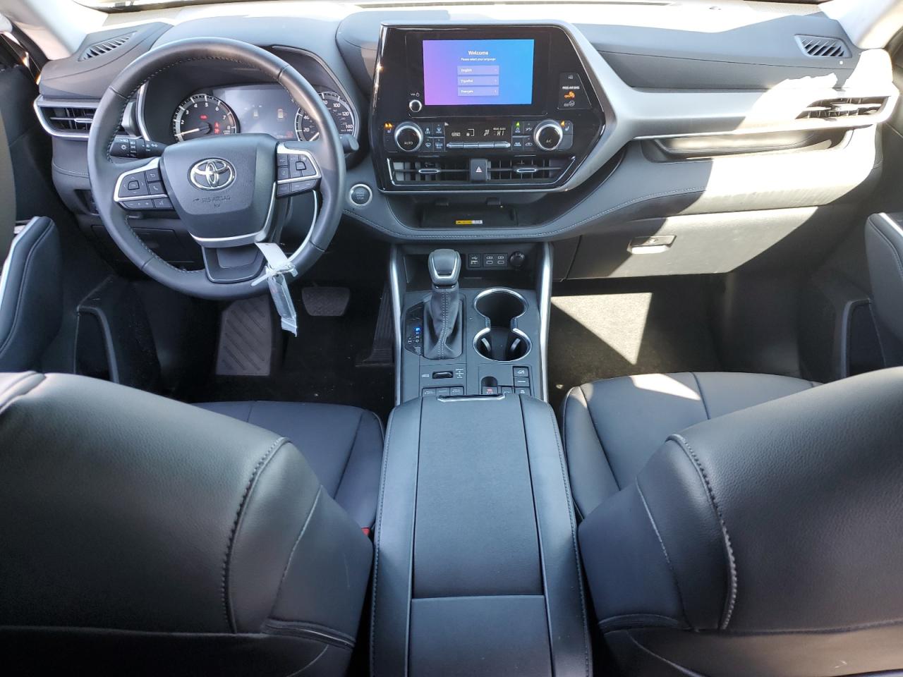 2024 TOYOTA HIGHLANDER LE VIN:5TDKDRBH0RS573074