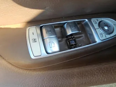 2019 Mercedes-Benz E 220 VIN: