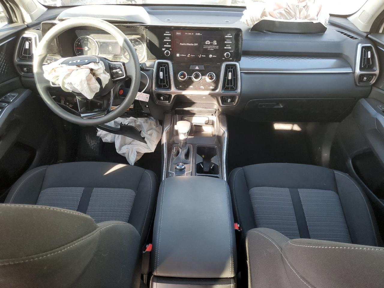 2023 KIA SORENTO LX VIN:5XYRG4LC3PG194933