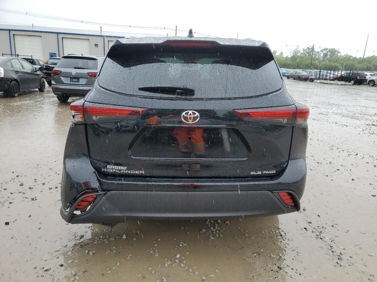 2024 TOYOTA HIGHLANDER LE VIN:5TDKDRBH6RS533453