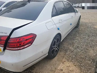 2015 Mercedes-Benz E 250 WDDHF9HB4GB273085 VIN:WDDHF9HB4GB273085