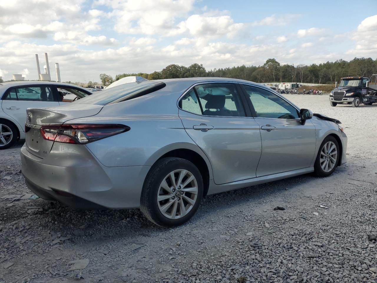 2024 TOYOTA CAMRY LE VIN:4T1C11AK5RU878718