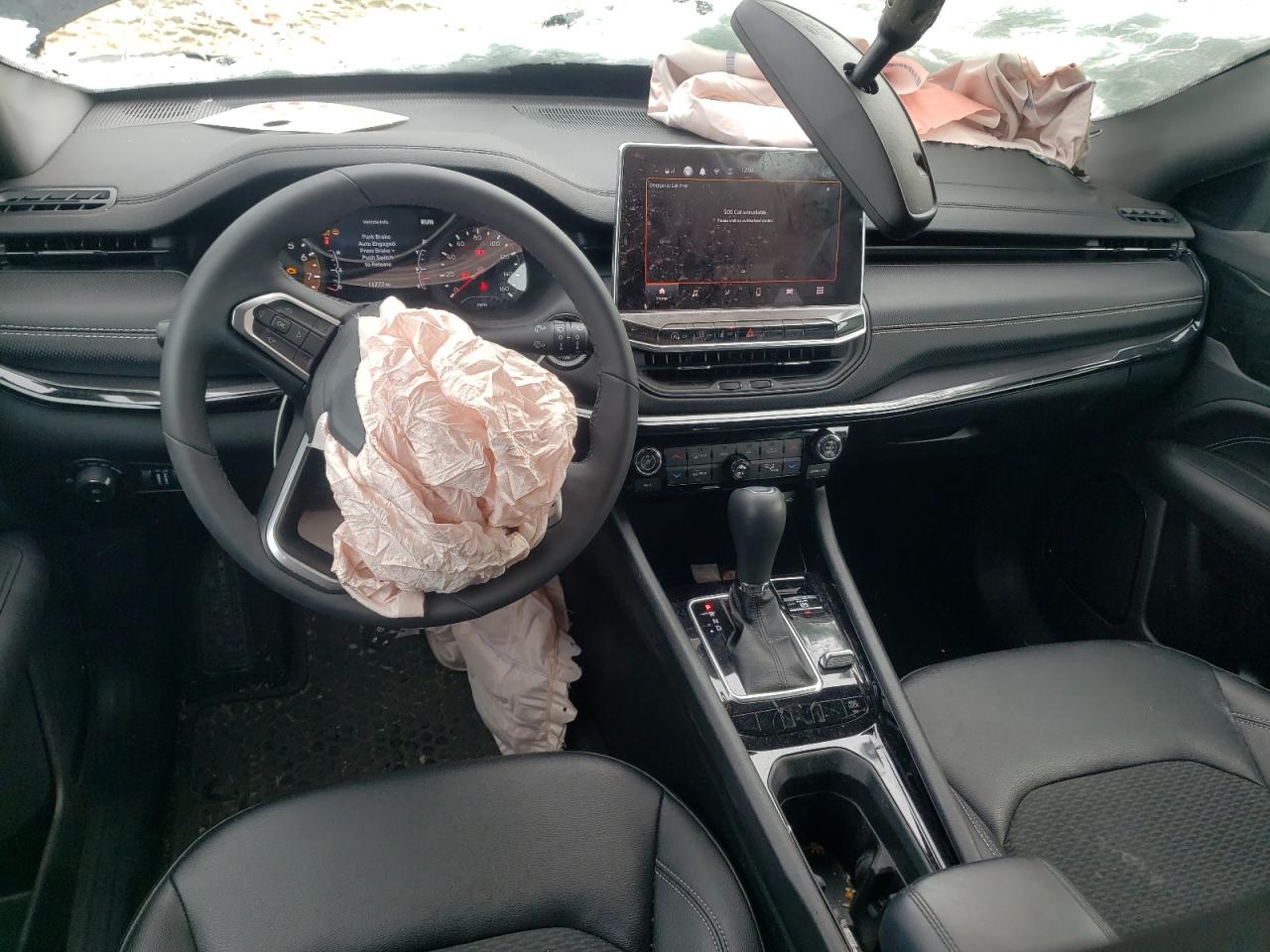 2024 JEEP COMPASS LATITUDE VIN:3C4NJDBN8RT102892