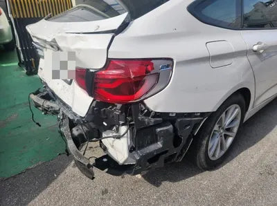 2018 BMW 320 WBA8T5105JB343606 VIN:WBA8T5105JB343606