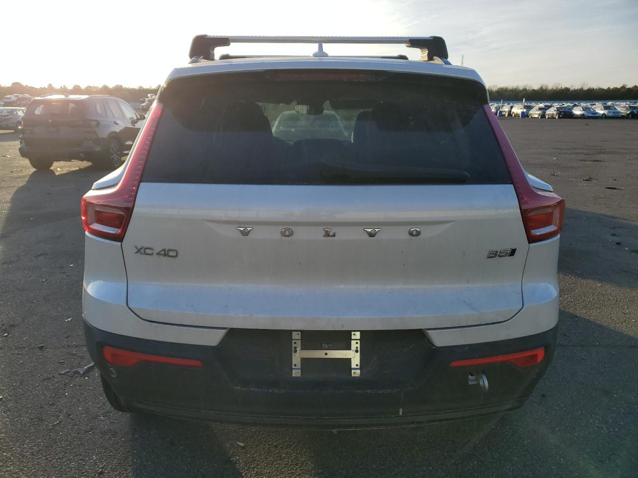 2024 VOLVO XC40 ULTIMATE VIN:YV4L12UM0R2340606