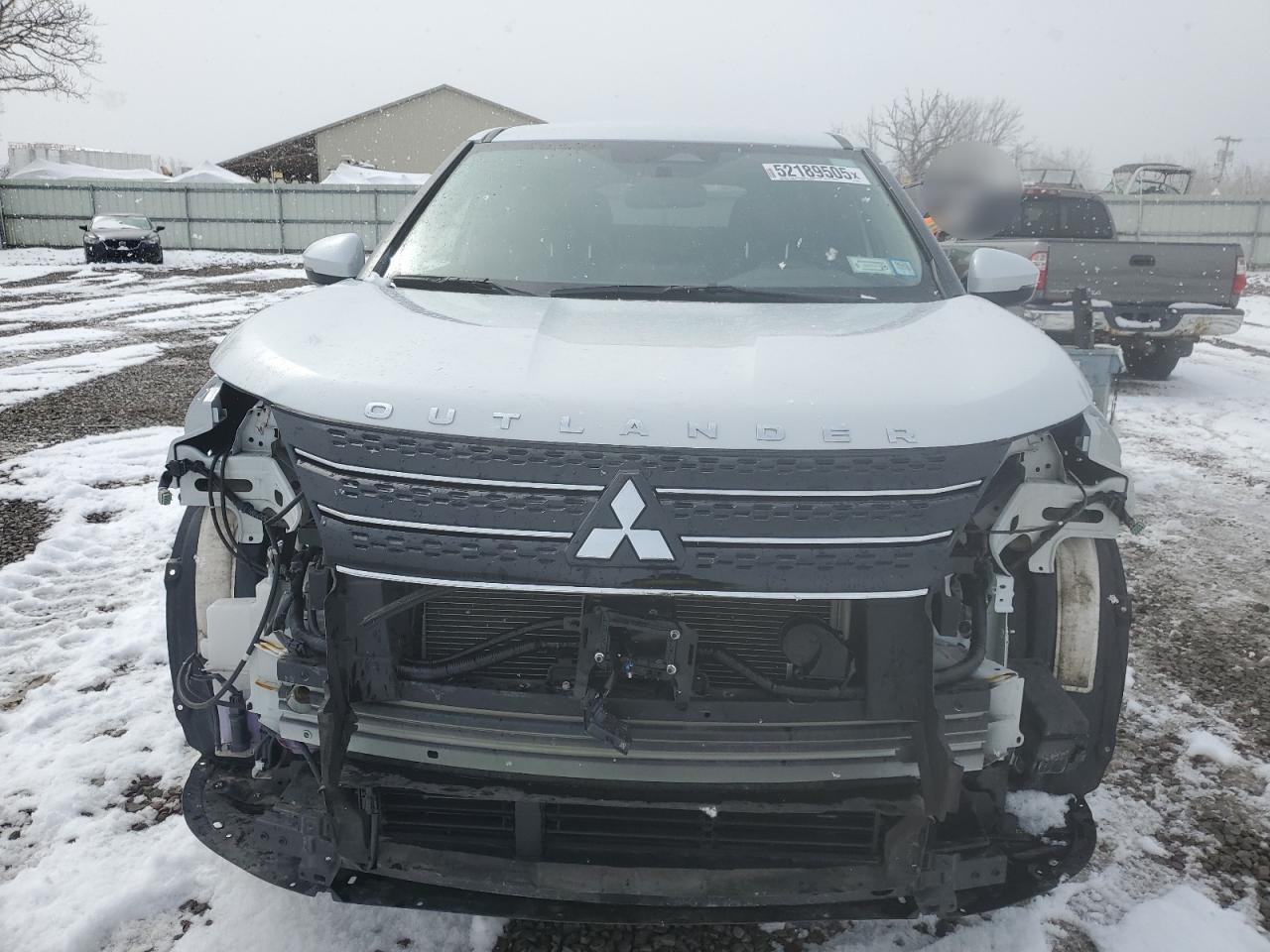 2023 MITSUBISHI OUTLANDER ES VIN:JA4J4TA88PZ028255