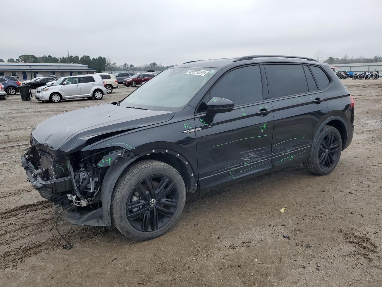 2022 VOLKSWAGEN TIGUAN SE R-LINE BLACK VIN:3VVCB7AX1NM033977