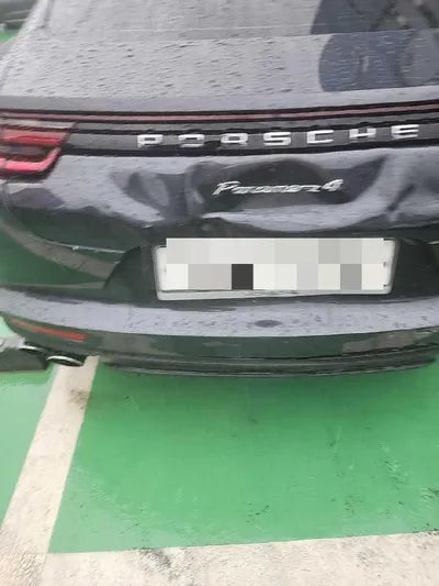 2018 Porsche Panamera VIN: