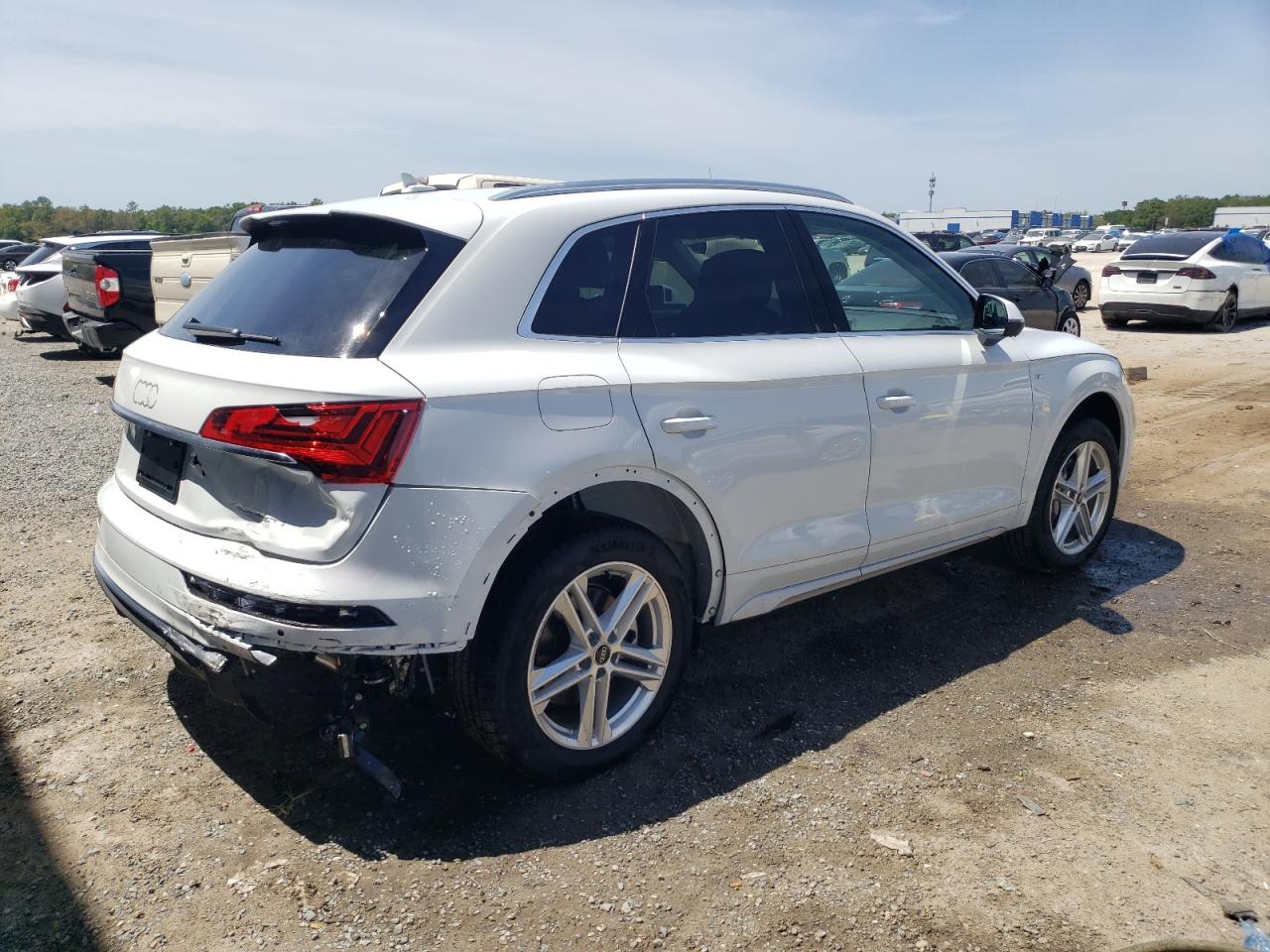 2024 AUDI Q5 E PREMIUM 55 VIN:WA1G2AFY3R2020122