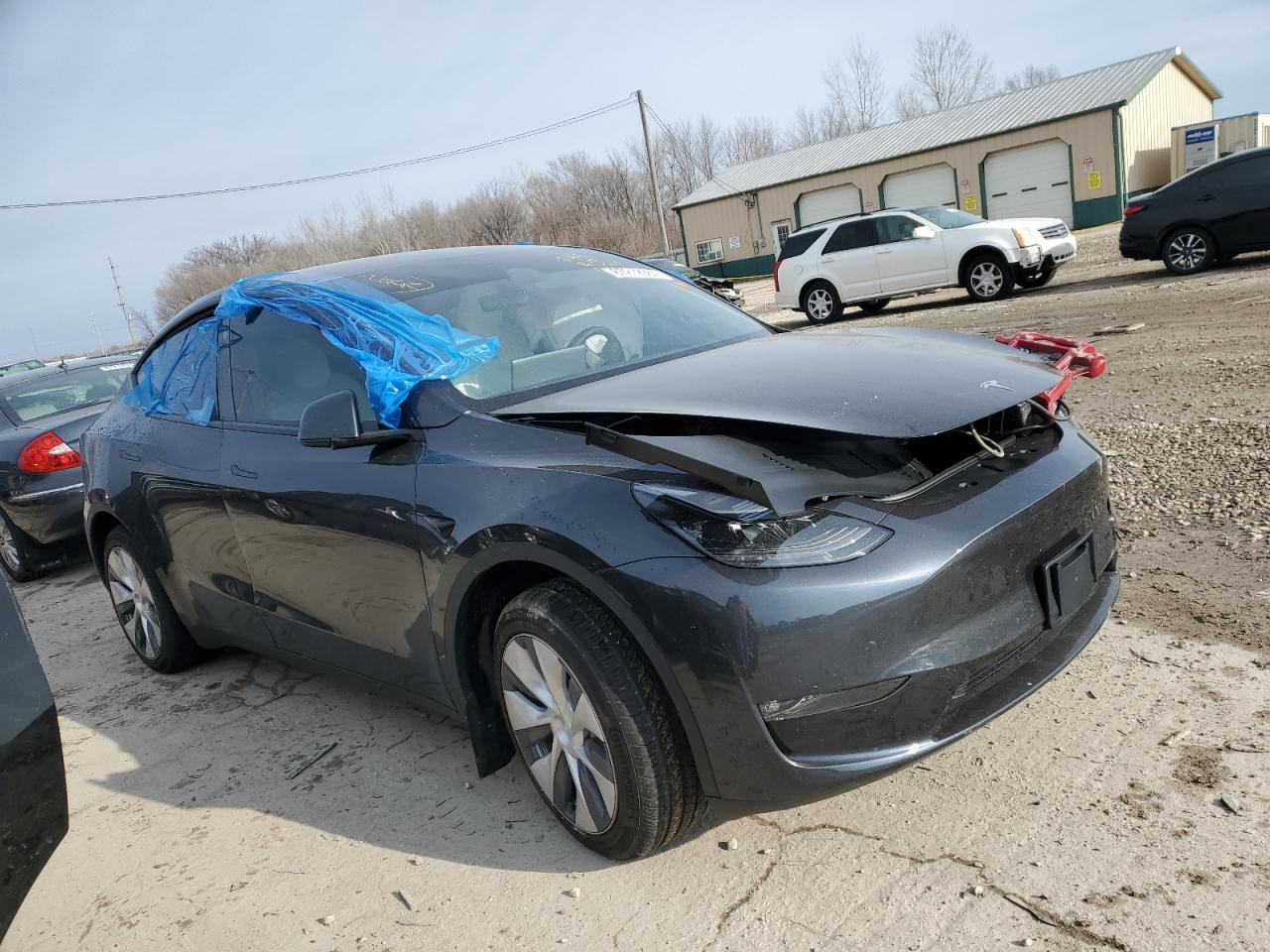 2024 TESLA MODEL Y  VIN:7SAYGDEE5RF995614