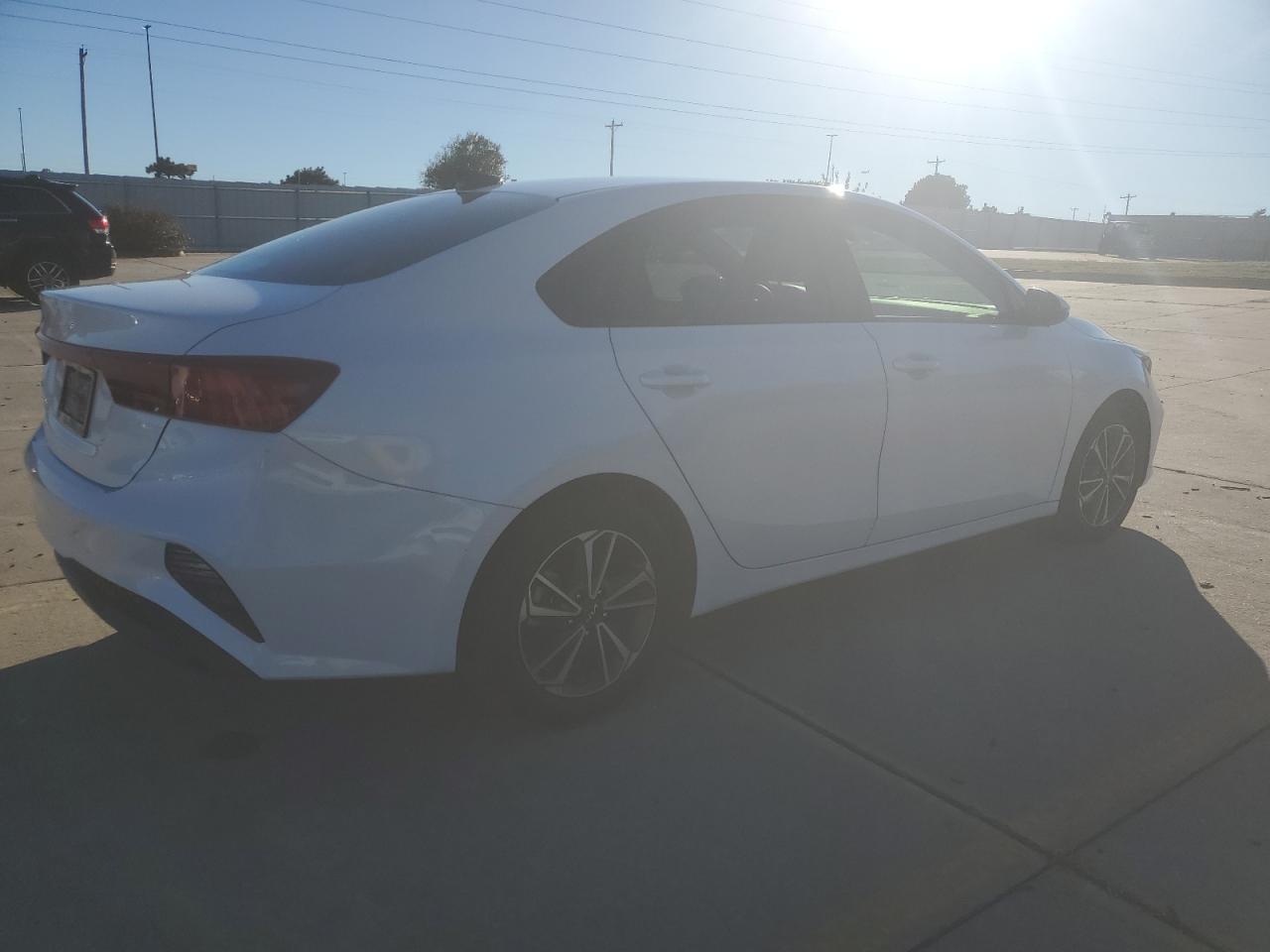 2023 KIA FORTE LX VIN:3KPF24AD5PE540412