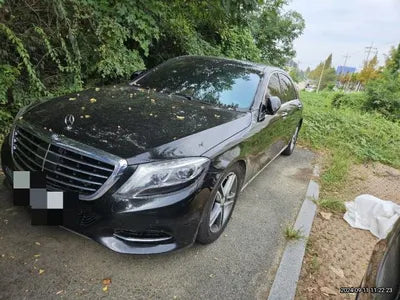 2015 Mercedes-Benz S 400 VIN: