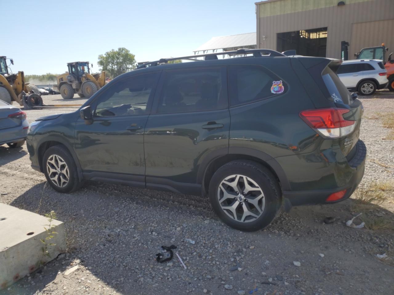 2023 SUBARU FORESTER PREMIUM VIN:JF2SKAEC2PH448510