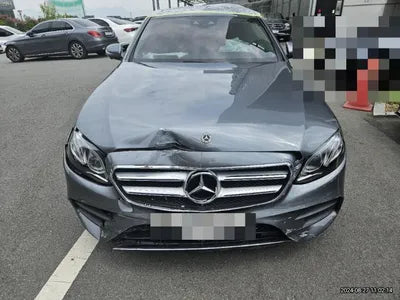 2017 Mercedes-Benz E 300 VIN: