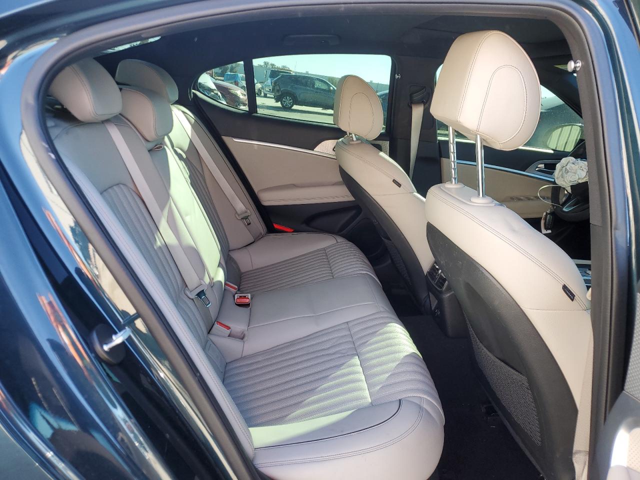 2023 GENESIS G70 BASE VIN:KMTG34TA5PU129955