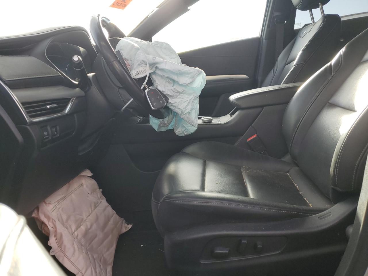 2022 CADILLAC XT4 PREMIUM LUXURY VIN:1GYFZDR49NF116972