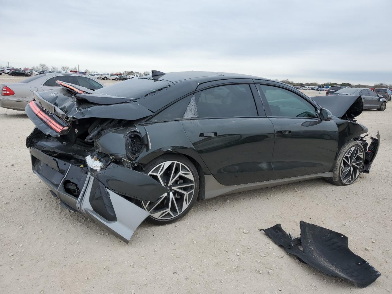 2023 HYUNDAI IONIQ 6 LIMITED VIN:KMHM54AA3PA032197