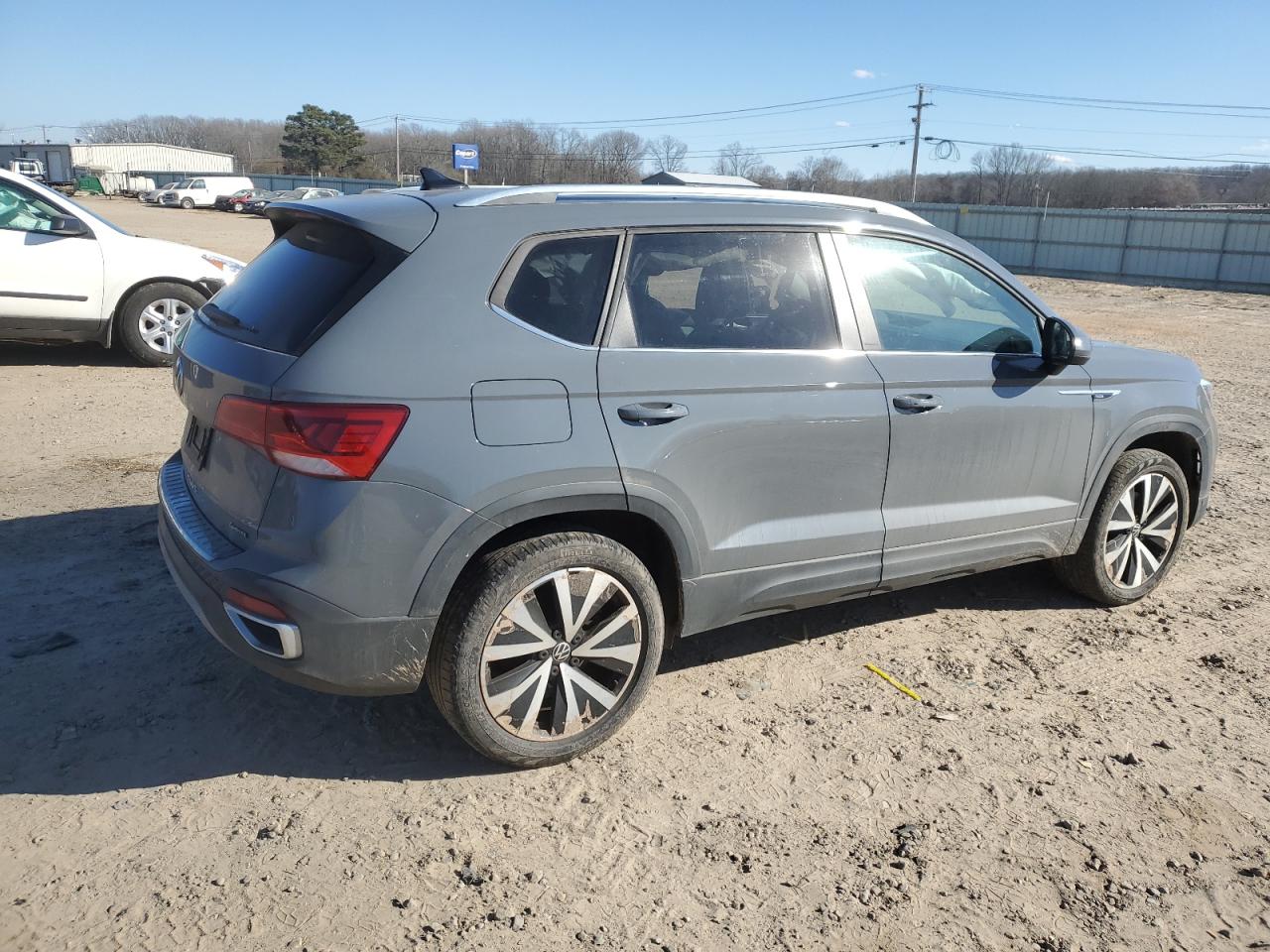 2022 VOLKSWAGEN TAOS SE VIN:3VVWX7B2XNM047409
