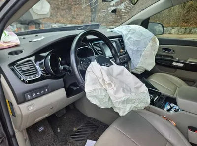 2015 Kia Carnival VIN:
