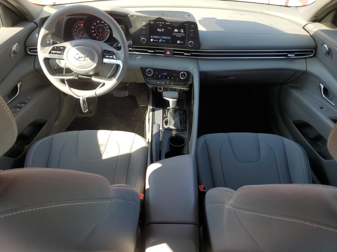 2023 HYUNDAI ELANTRA SEL VIN:5NPLM4AG9PH111891