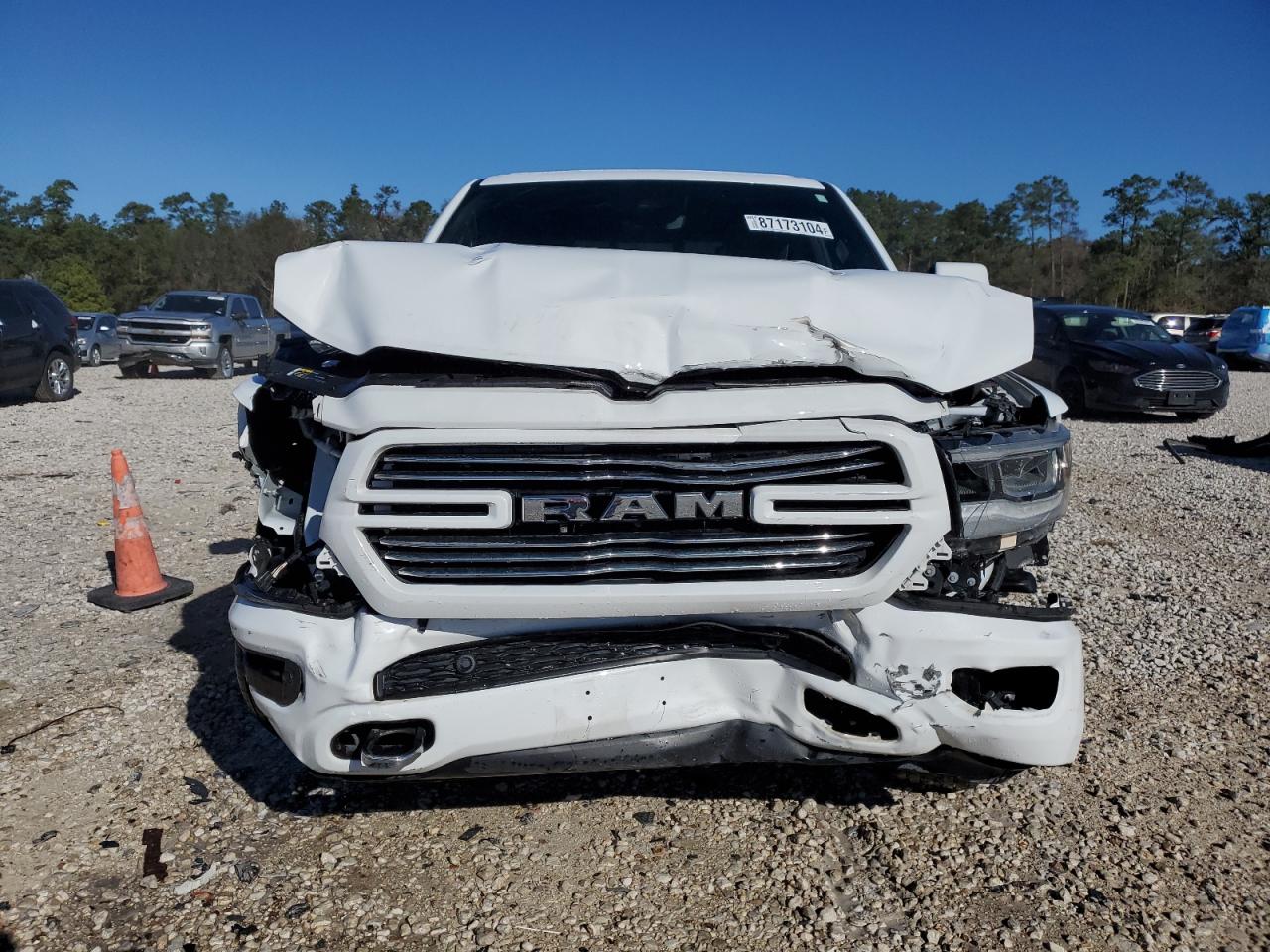 2024 RAM 1500 LARAMIE VIN:1C6SRFJT6RN117101