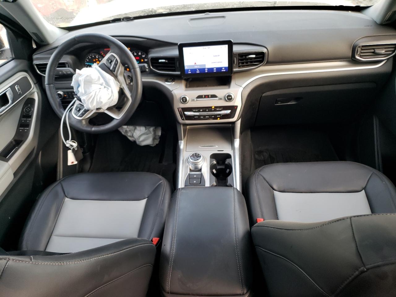 2022 FORD EXPLORER XLT VIN:1FMSK8DH9NGC15548