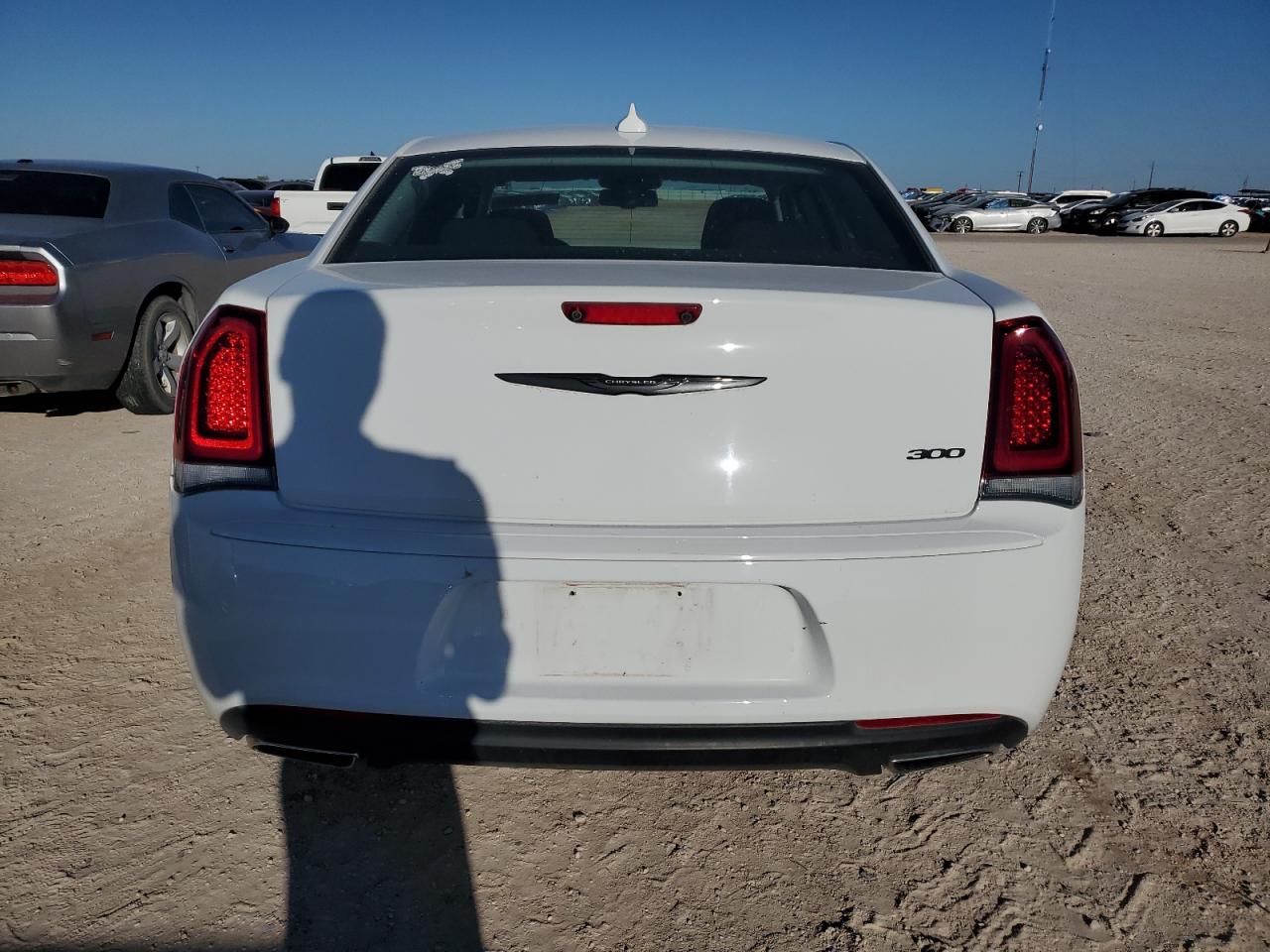 2022 CHRYSLER 300 TOURING VIN:2C3CCAAG1NH209924