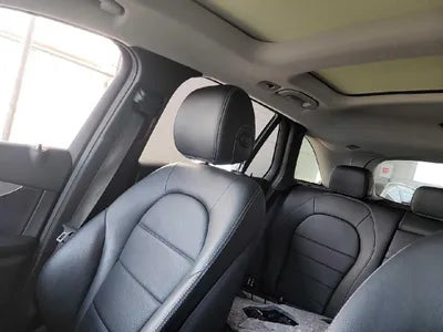 2017 Mercedes-Benz GLC 220 VIN: