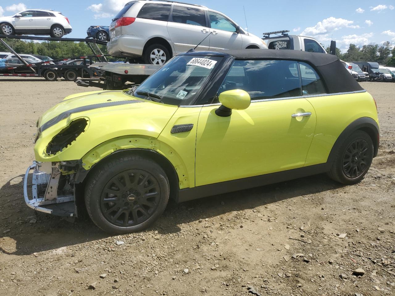 2024 MINI COOPER  VIN:WMW23DL01R3R61640