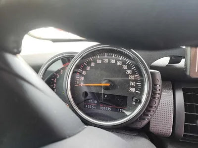 2015 MINI Cooper VIN: